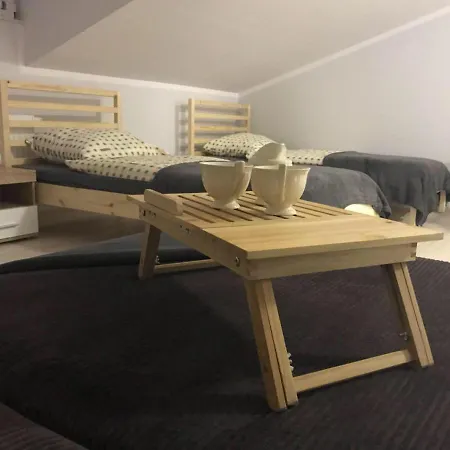 Hostelik Przy Przystanku 旅馆 格雷菲诺