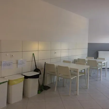Hostelik Przy Przystanku Хостел Грыфино