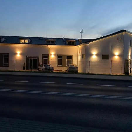 Hostelik Przy Przystanku Hostel