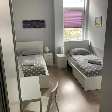 Hostelik Przy Przystanku 格雷菲诺