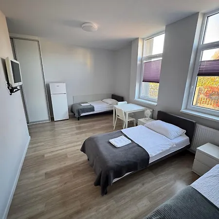 Hostelik Przy Przystanku Грыфино