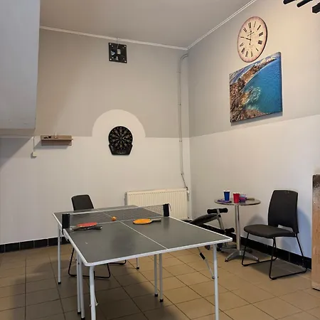 Hostelik Przy Przystanku