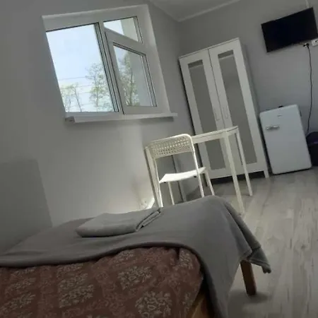 Hostelik Przy Przystanku Хостел Грыфино