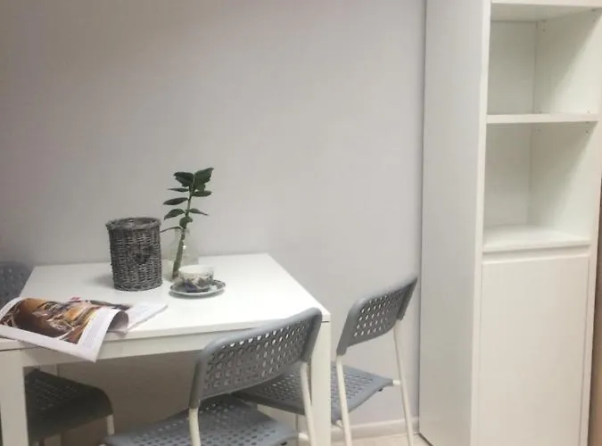 Hostal Hostelik Przy Przystanku *