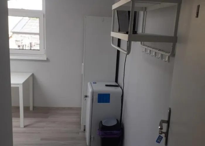 Hostal Hostelik Przy Przystanku *